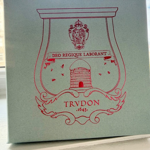 Trudon Gabriel Classique Candle - Picture 7 of 7